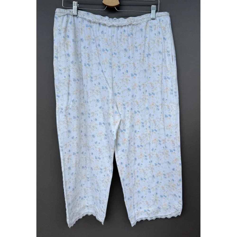 Eileen West Pajama Set Floral Lace Trim Henley Top M Cropped Pants L Sleepwear